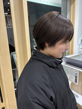 サンクチュアリ ウィズエデン 京橋店(Sanctuary with eden) 丸みショート