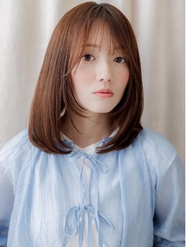 艶感ストレート前下がり顔周りレイヤーミディアムY浦和20代30代