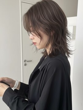 エイチ ウルフカット 大阪梅田(811) ハンサムショートタッセルボブパーマレイヤーボブハイライト