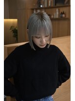 パークホワイト 代官山(PARK White)&nbsp;ボブウルフハッシュカットショートケアブリーチ小顔カット