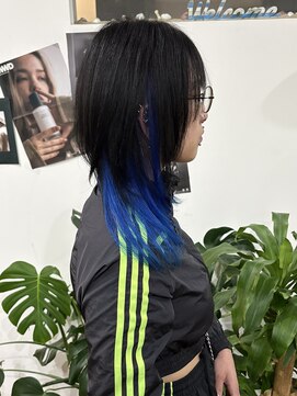 アロハナ 津店(ALOHANA) ウルフカット/ウルフレイヤー/インナー/ブルー/レイヤーカット