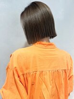 エミス バイ メルト 吉祥寺(emis by melt)&nbsp;【吉田】切りっぱなしボブ外はねメルティカラーオリーブベージュ