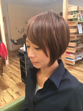 ピッカヘアーデザイン(PICKA hair-design) 大人、スッキリ、ショートスタイル。