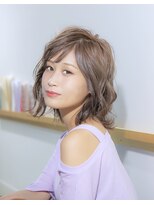 ロゼ(rosee) 軽いのが好き！…柔らかレイヤー×スモーキーベージュ