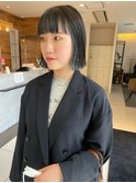 ぷつっと切りっぱなしボブ×インナーカラー