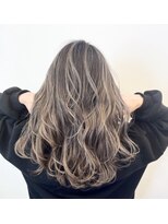 スタートアゲイン エスエー(Start Again .S.A)&nbsp;ハイライトバレイヤージュ×グレージュ