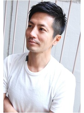 メリケンバーバーショップ フクオカ(MERICAN BARBERSHOP FUK) 【九州1位のBARBERが創るスタイル】警固