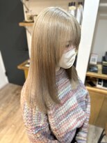 ヘアーホームイロ(Hair Home IRO)&nbsp;シルバーグレージュブリーチカラー