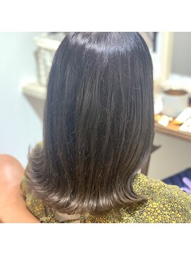 シアン(CyAN) 透明感カラー