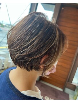 リドル ヘアー 駒生店(Riddle HAIR) ショートのハイライトスタイル