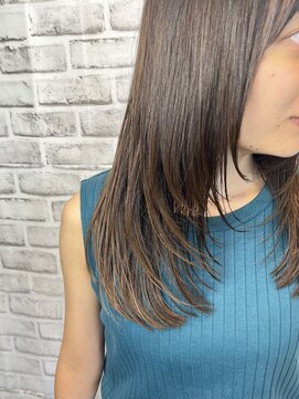 アヤナ バイ アヤラ(ayana by ayala) レイワのレイヤースタイル/片岡タイガー