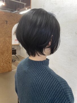 アンジェリカ(Angelica Total Beauty Lifestyle Design) くびれレイヤー黒髪ショートカット