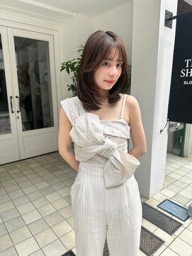 アリスバイアフロート 自由が丘(ALICe by AFLOAT) 大人韓国ストレートレイヤーオリーブベージュミディ