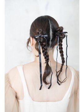 ヘアメイクアンドセットサロン リッコ(Hair make&set salon Ricco) 韓国風ツインリボンスタイル/梅田ヘアセット