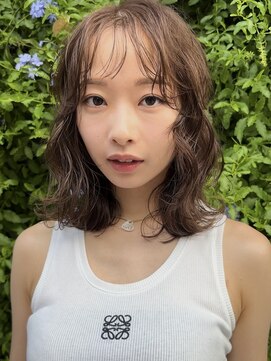 メゾンアクア 表参道(Maison ACQUA) +小顔ミディアムパーマミディアム/デジタルパーマボブパーマ前髪