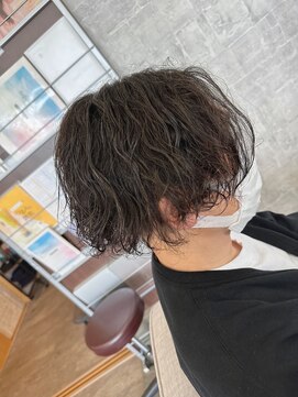 ダブ(DAB) 【緩めパーマ】刈り上げセンターパート メンズスタイル 宇都宮