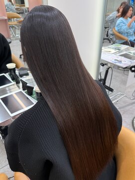 ロンド ブランシュ 錦糸町北口(Lond blanche) 縮毛矯正　錦糸町縮毛矯正　髪質改善　絹髪　美髪矯正　韓国