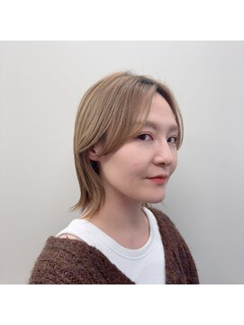 大人女性　30代40代50代　レイヤーボブ