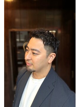 ザバーバーアドレス 代官山(THE BARBER) 2ブロックピンパーマ　メンズカット/代官山/中目黒/恵比寿