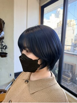 コモレビ(komorebi) 【菅原 淳之介】ダークブルー×くびれショート