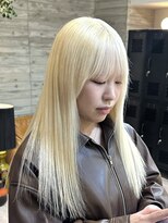 ヲタク(wotaku.)&nbsp;ホワイトブロンド抜きっぱなしブリーチハイトーンカラーブロンド