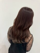 ミュウ(Miiiu)&nbsp;レイヤーカット小顔カット裾カラー抜け感モテ髪ロングヘア