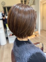 ビーズ ノイ(BEE´Z NEU) オリーブグレーショートボブ12.9