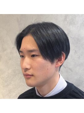 ワニ(WANI) センターパートツーブロック