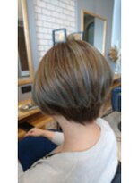 ウル ヘアデザイン (URU hair design)&nbsp;アッシュグラデーション☆ボブ