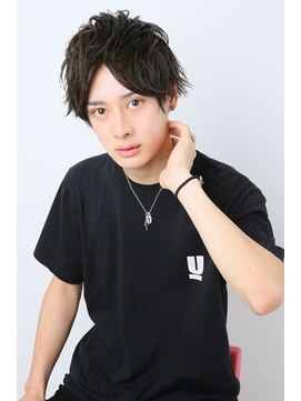 ミンクス ギンザ セントラル(MINX ginza central) 【MINX知念】ひし形シルエットの王道センターパート