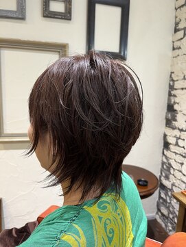 タントラ(tantra) Ａライン　ウルフ　ニュアンスパーマ×イルミナカラー