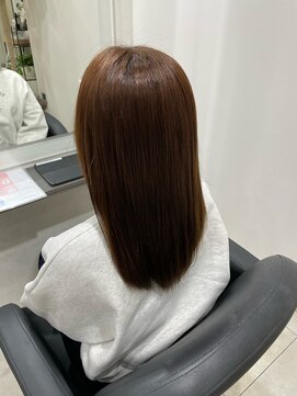 イーエムエー アールビアンカ 名駅店(e.m.a×Ar be.anca) 美髪・髪質改善[守下まや]