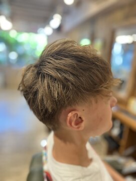 カムデンタウン(Camden Town) 外ハネ前髪が最近流行り!スペインカール風,20代,30代,40代,50代