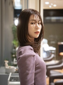 ビュートリアム 梅田(BEAUTRIUM) 顔周りレイヤー/顔まわりカット/レイヤーカット/ミディアム/梅田