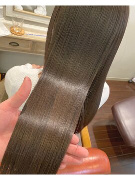 アリュックス 国立(ALUX) 極艶カラーエステ【髪質改善】