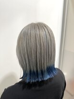 ハロ 蕨(HALO)&nbsp;シルバーグレー×裾ブルー【阿部佑香】