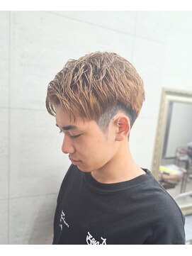 ノミネーション(Nomination) 刈り上げアップバンク