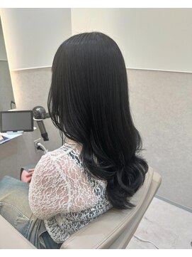 ジーナ 天王寺(Zina) 【艶巻き髪/山内】レイヤーで作るウェーブヘア