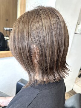 ハーツ(Heart's) 40代50代60代白髪ぼかしハイライトグレイカラー脱白髪染め