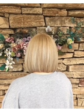 美容室 ティアナ ココ(TIEANA.COCO) カーリーボブ