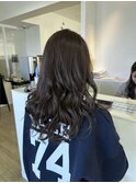 ダークブラウン