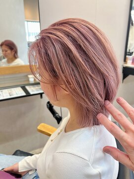 アスラン(ASLAN) 【aslan】ハイトーン/ウルフボブ/ペールピンク