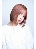 【ハイトーンカラー】ピンクベージュ（ブリーチあり）×ミニボブ