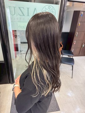 アイズ 本厚木(AIZU) イヤリングカラー ホワイトベージュ