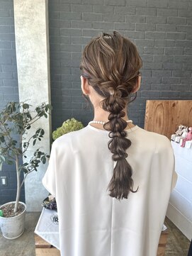 ブルームス アンジュ(Blooms Unge) 玉ねぎ編みおろしヘアセット＊