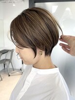 ジービージー前橋ミュグ(GBG前橋mugu)&nbsp;くびれショートボブ40代50代グレイカラー白髪染め白髪ぼかし