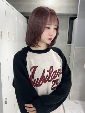 スウィープ(sweep) ピンクベージュ/ハイトーンボブ/ブリーチ