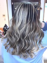 ブレイズヘアー(BLAZEhair) 【色無しでもキレイ】ホワイトバレイヤージュ×ブリーチ2回