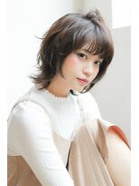 アンティーク(antique)&nbsp;ミディアムレングスのウルフカット