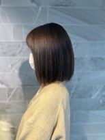 ジル アンク(Jill ankh)&nbsp;《Jillankh 姫路駅前》肩ラインボブ×サファイアグレージュ